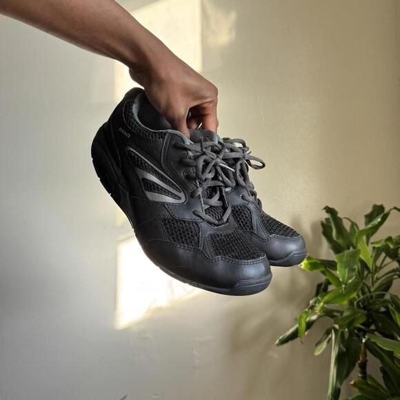 Vintage Dr Scholls women’s black gorpcore‎ sneakers size 9.5 - Picture 3 of 7